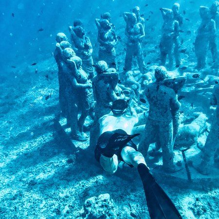 Nest Statues Jason de Caires Taylor